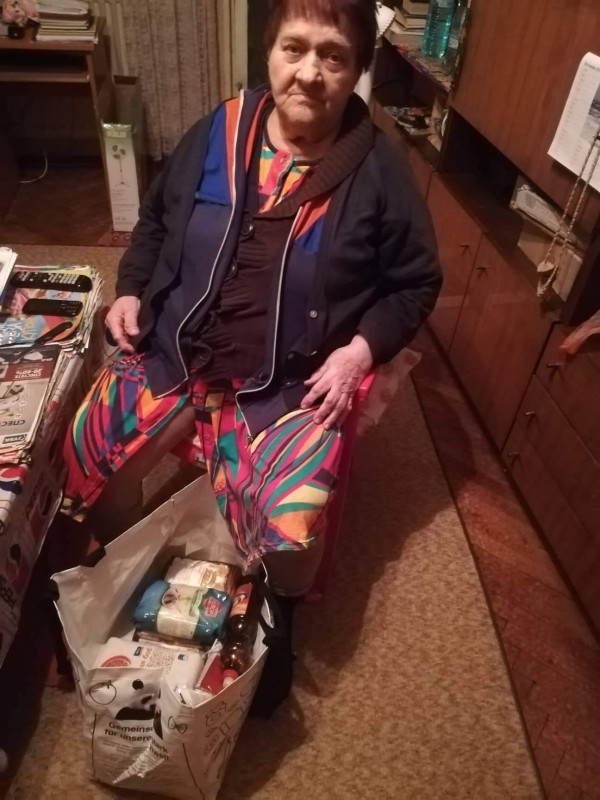 „Свят без граници“ зарадва децата на Мъглиж и Николаево с подаръци