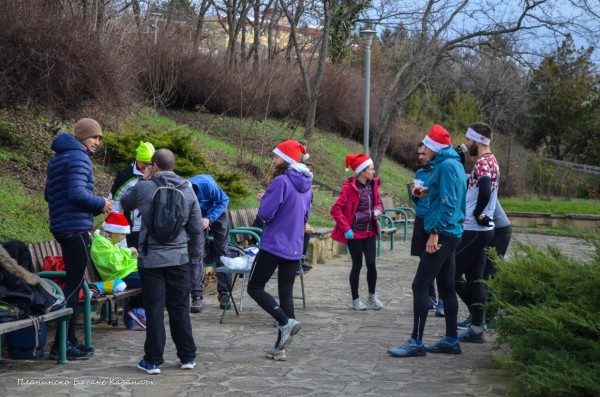 “Празнично бягане“ разчупи и зареди съботата на ентусиасти