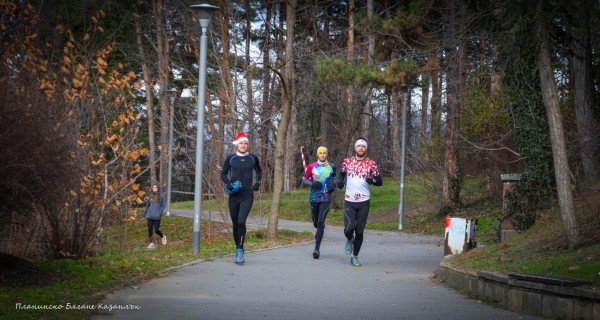 “Празнично бягане“ разчупи и зареди съботата на ентусиасти