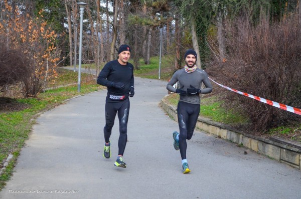 “Празнично бягане“ разчупи и зареди съботата на ентусиасти
