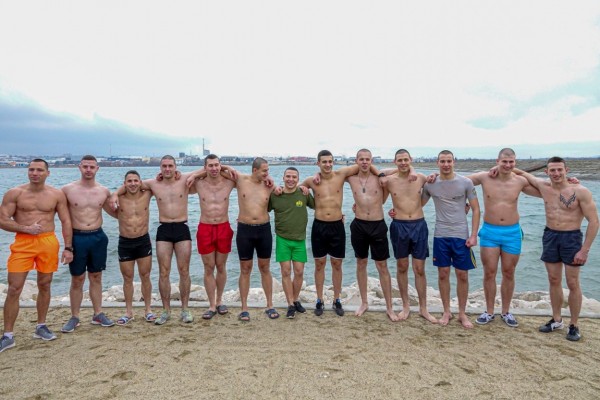 Казанлъчанинът Симеон Димитров улови кръста в Шумен