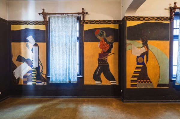 Бузлуджа и Стоян Стайновата къща се борят за архитектурни награди