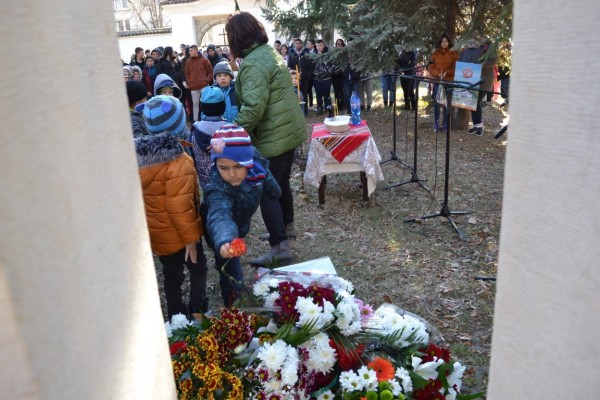 Казанлък чества 142 години свобода