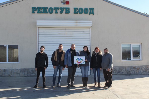 “Капачки за Казанлък“ събра средства за освежаване на сгради