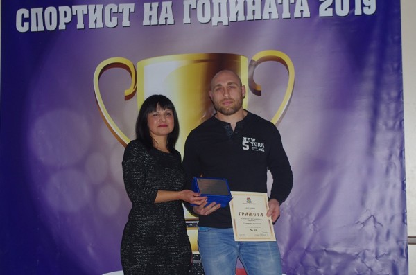 Казанлък избра световния шампион Габриела Джамбазова за Спортист на 2019