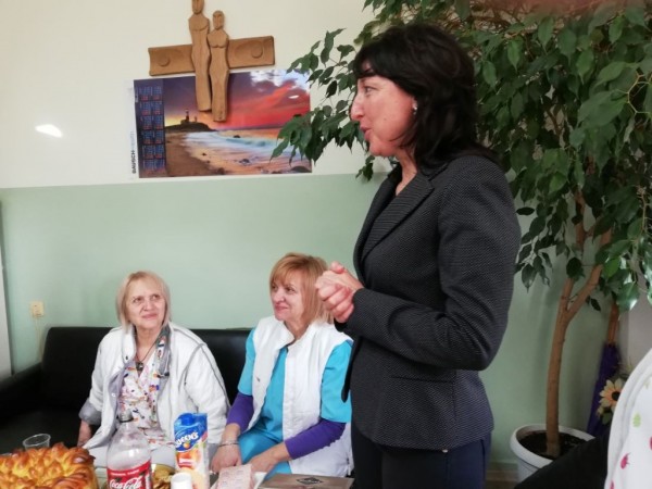 Поздравления за АГО - Казанлък за Бабинден