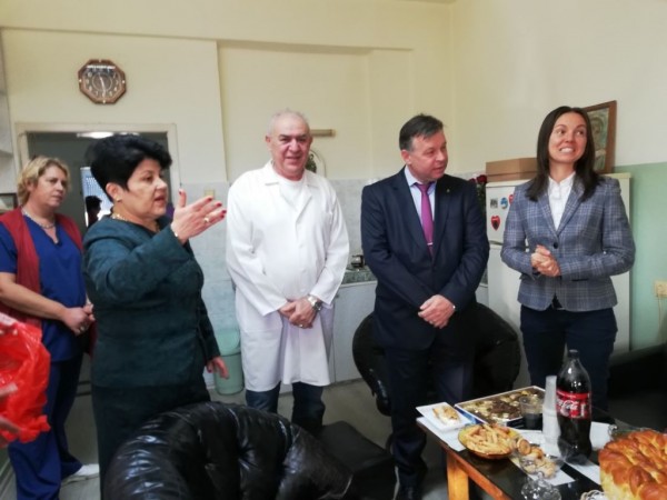 Поздравления за АГО - Казанлък за Бабинден