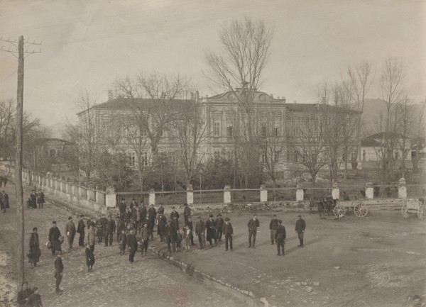 Фотоалбум ще разказва за стария Казанлък