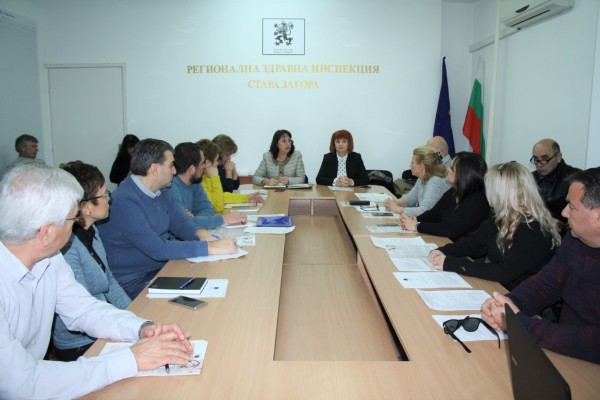 Над 28 хил. заразени от коронавирус в света. В Старозагорско обсъждат превантивни мерки