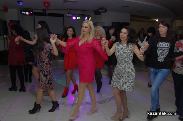 С 10 500 лв. дамите от “Инър уил“ клуб допълниха фонд Ин витро тази година