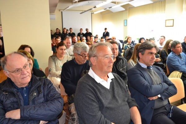 Две нови специалности в сферата на розопроизводството представи ректорът на Тракийския университет в Казанлък