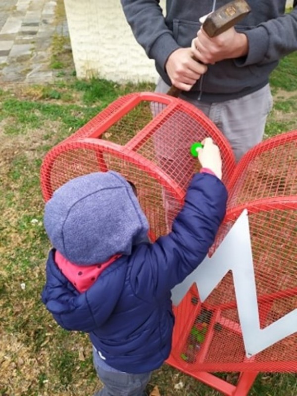 Поставиха второ сърце за кампанията “Капачки за Kазанлък“