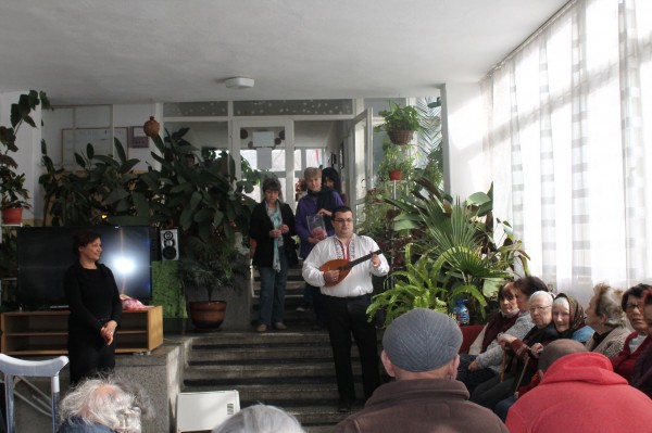 Над 500 деца се включиха в мартенската работилница на библиотеката