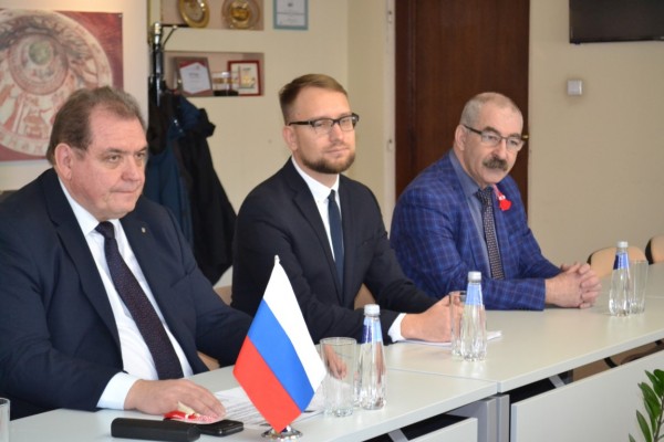 Кметовете на Казанлък и Толиати: 25 г. приятелство - трябва да съхраним тази връзка между хората, между младите