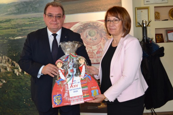 Кметовете на Казанлък и Толиати: 25 г. приятелство - трябва да съхраним тази връзка между хората, между младите