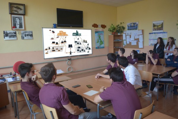 Започна традиционният месец на професиите в ПГ “Иван Хаджиенов“