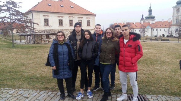 Хаджиеновци - “Готови за кариера“. Завърнаха се от Чехия с нови знания и умения 