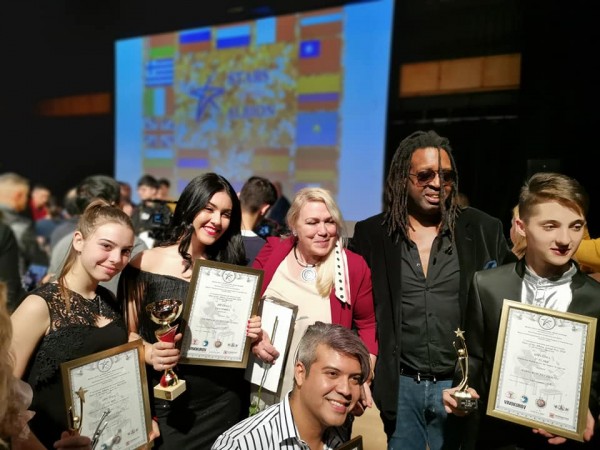 Сребърна звезда за Елена Николаева от конкурс в Лондон