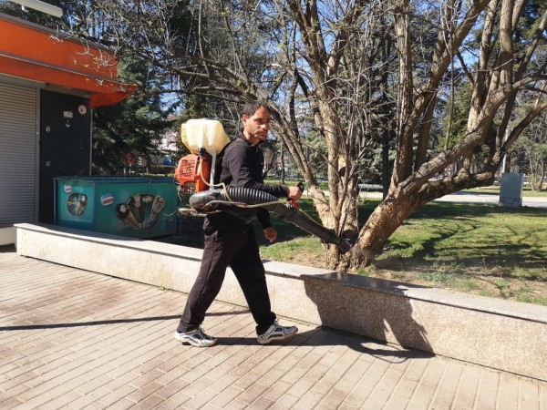 Мащабно дезинфекциране срещу Covid19 предприе Община Казанлък днес