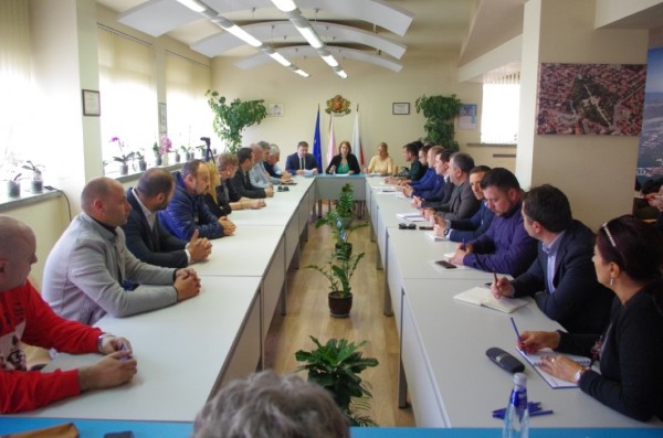 Казанлъшкият бизнес участва в заседанието на Кризисния щаб