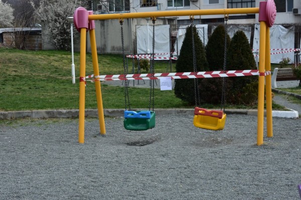 Още детски площадки с ограничен достъп. Строги санкции за нарушителите