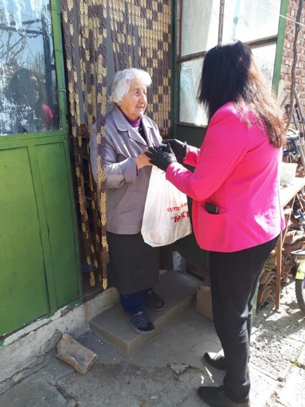 Енинци с благотворителна инициатива за Великден