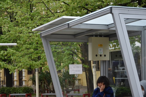 Казанлъчани ще могат да зареждат мобилните си телефони докато чакат рейса