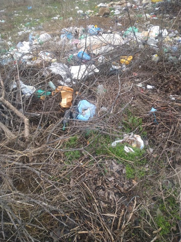 Ловни камери хващат нарушителите, изхвърлящи боклуци край Енина