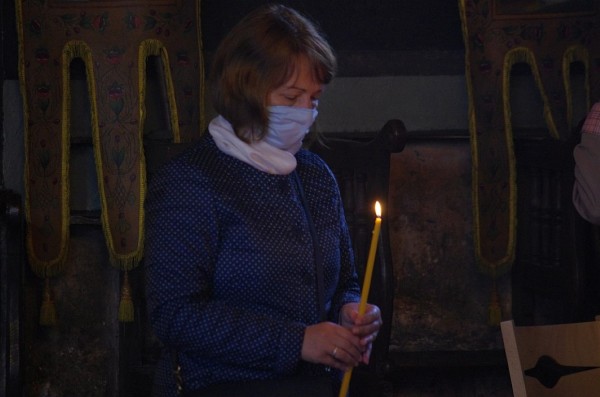 На Томина Неделя митрополит Киприан отслужи Златоустова литургия в Казанлък