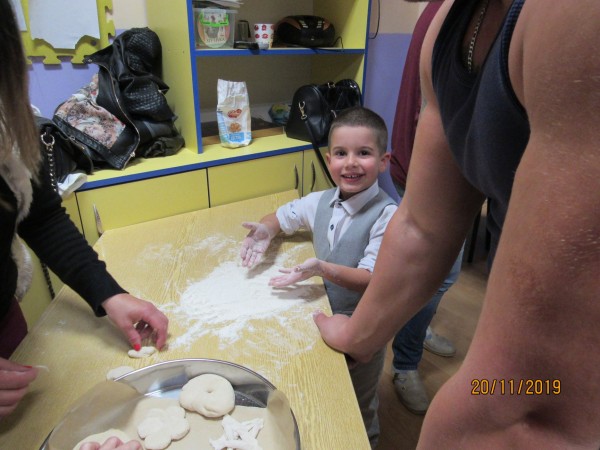 “Взаимопомощ“ споделя виртуални спомени от последната година