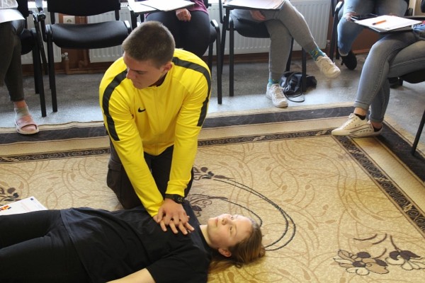 МЦР “Взаимопомощ” с поредното обучение за младежки работници