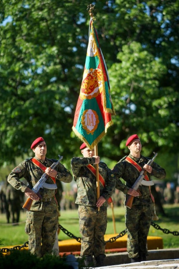 61 Стрямска механизирана бригада тържествено отбеляза 6 май