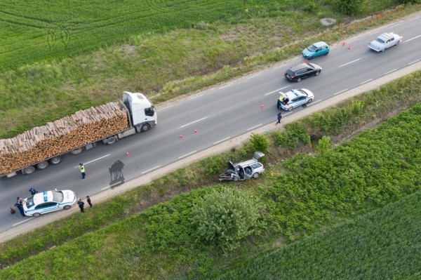 Почина шофьор от катастрофата до Копринка. Жена остава с опасност за живота / ВИДЕО