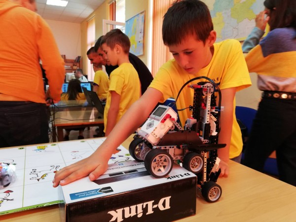 Старт на летните занимания в ДАПР „ИКТ Център“