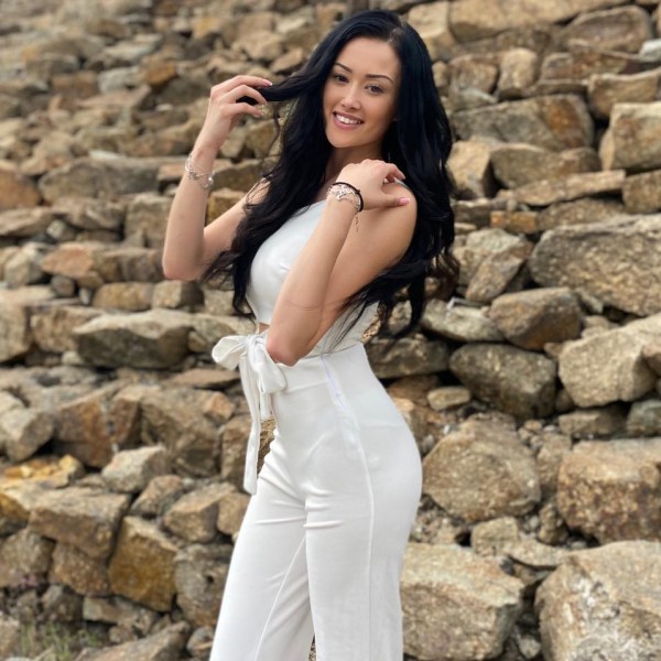 52-та Царица Роза е Мария Петрова