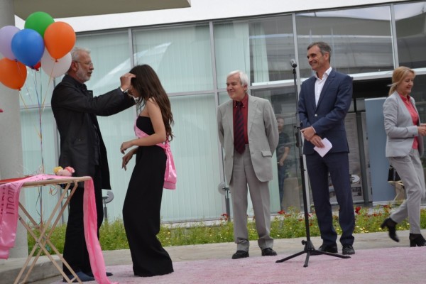 Казанлък избра Мария Петрова за Царица Роза 2020