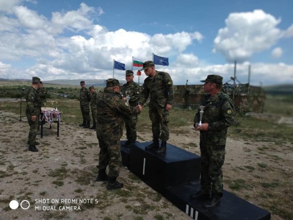 Стремци отново победители в шампионата по военен трибой
