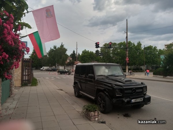 Мерцедес отне предимство и предизвика катастрофа до Манастира
