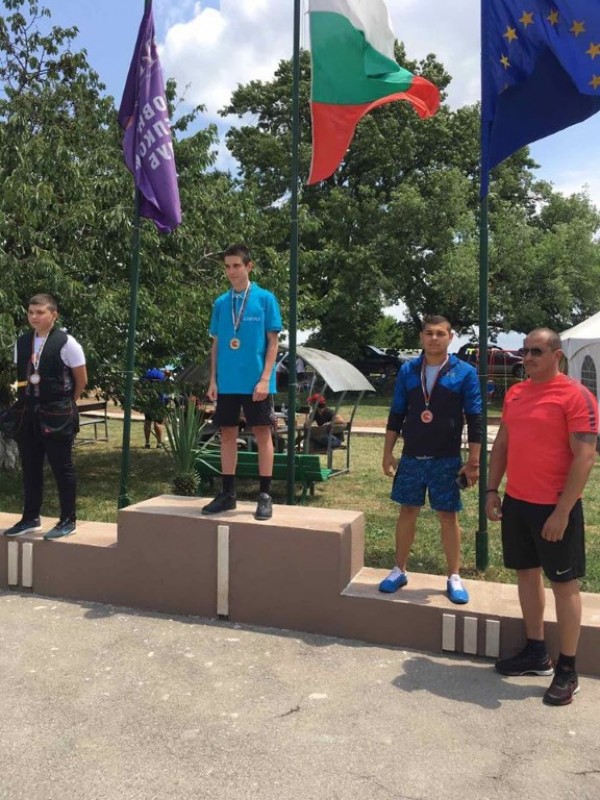 Клуб “Балиста“ отстреляха нови медали