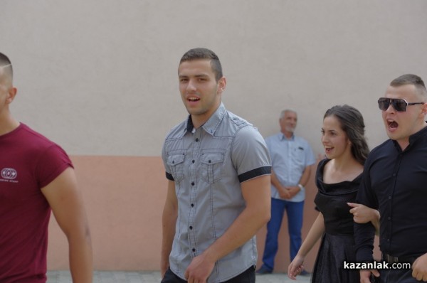 81 абитуриенти изпрати днес Механото