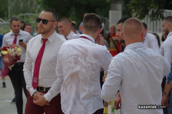 81 абитуриенти изпрати днес Механото