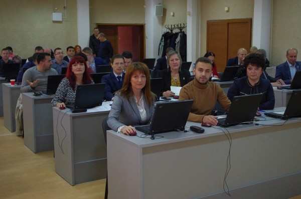 Ще изготвят програма за премахването на металните гаражи в Казанлък