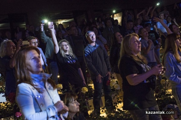 Публиката в амфитеатър “Дамасцена“ изкара БТР на бис