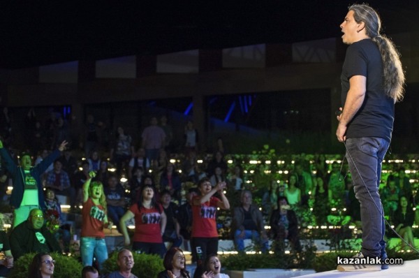 Публиката в амфитеатър “Дамасцена“ изкара БТР на бис