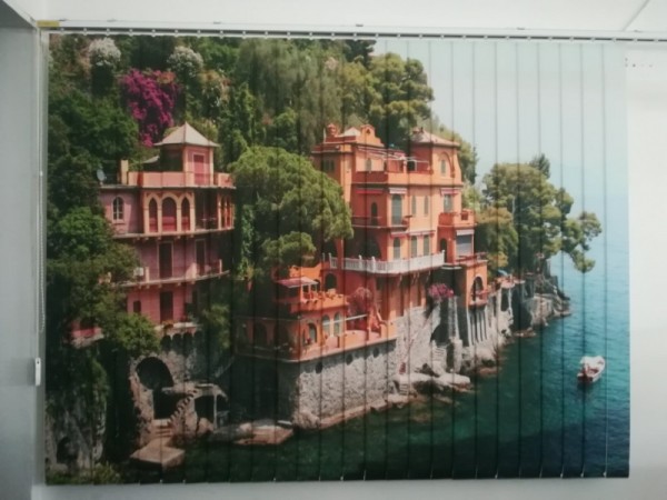 Дограми, врати, светлинни тунели и още - качество и надеждност от „ЕксПласт“