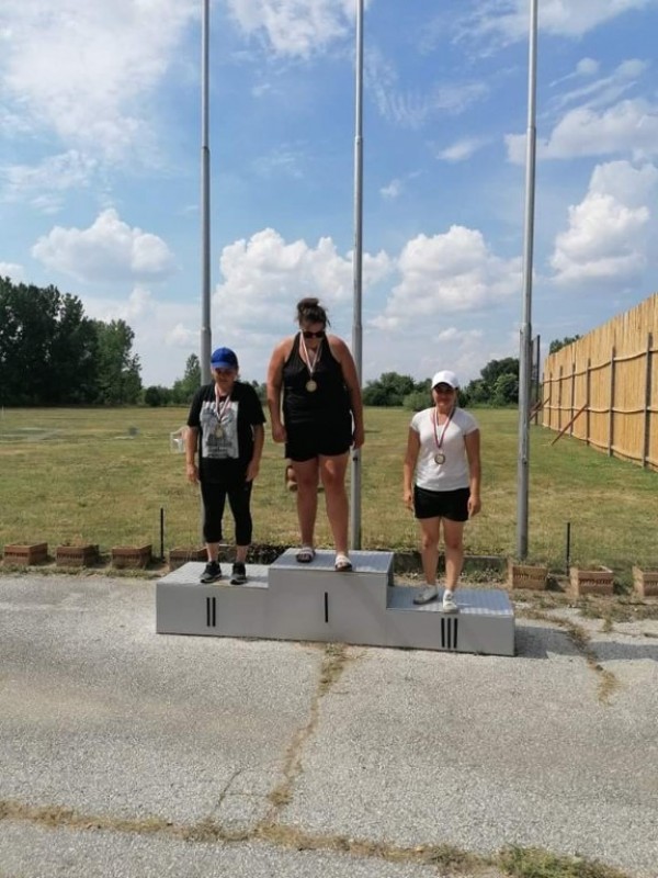 Поредни успехи за казанлъшките стрелци