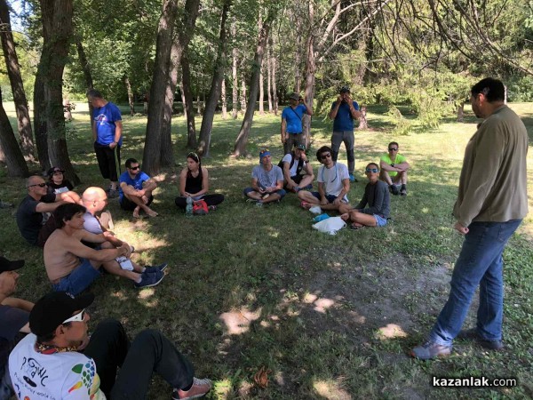 В първия ден от Държавното първенство Казанлък събра елита на парапланеризма