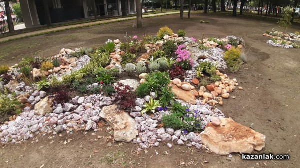 Обновеният парк – градски оазис създаден от Лора Иванова