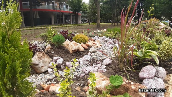 Обновеният парк – градски оазис създаден от Лора Иванова