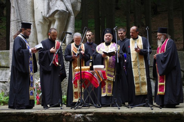 Казанлък тържествено отдаде почит към 152 г. от гибелта на Хаджи Димитър и неговата чета и 183 г. от рождението на Васил Левски